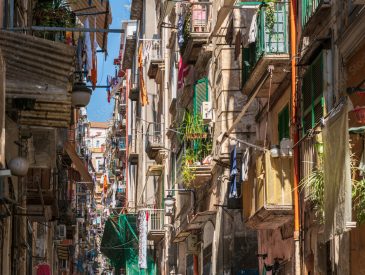 Napoli, Quartiere Spagnolo